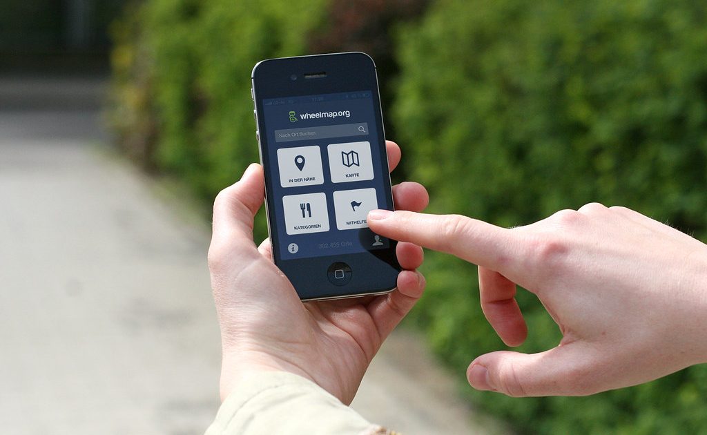 How to Do a Digital Detox Without Going Off-Grid