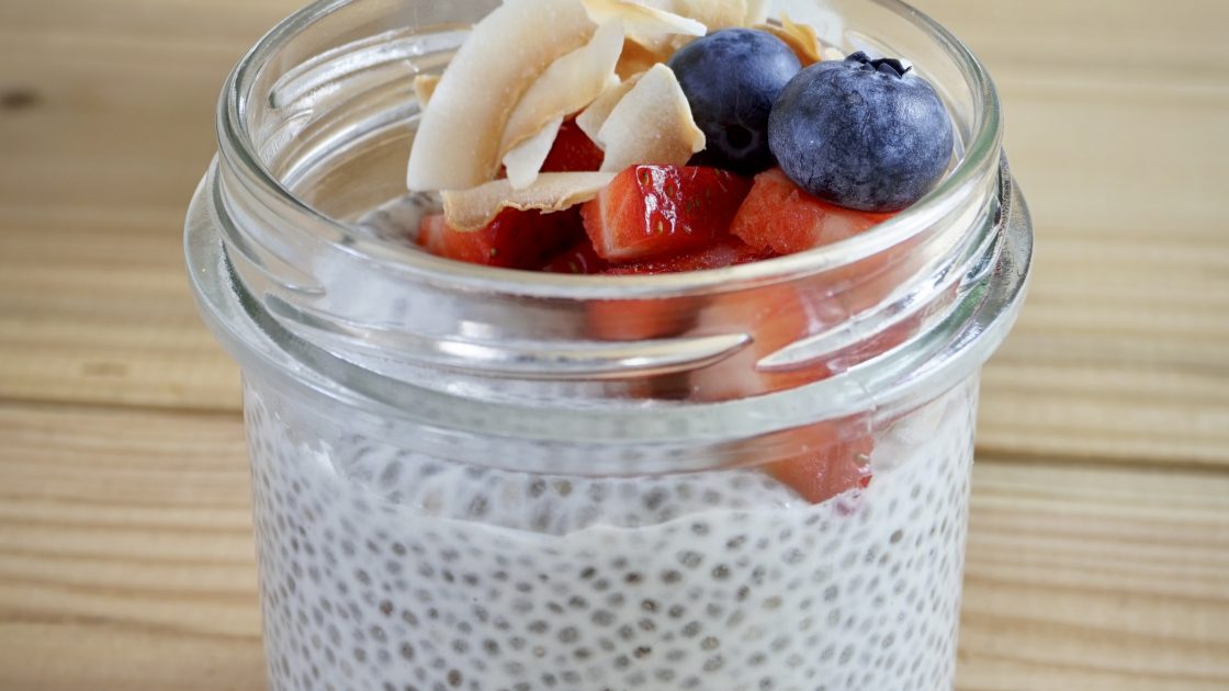 Overnight Chia Pudding: A 5-Minute High-Fiber Breakfast
