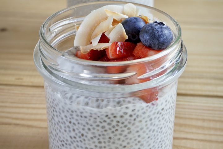 Overnight Chia Pudding: A 5-Minute High-Fiber Breakfast