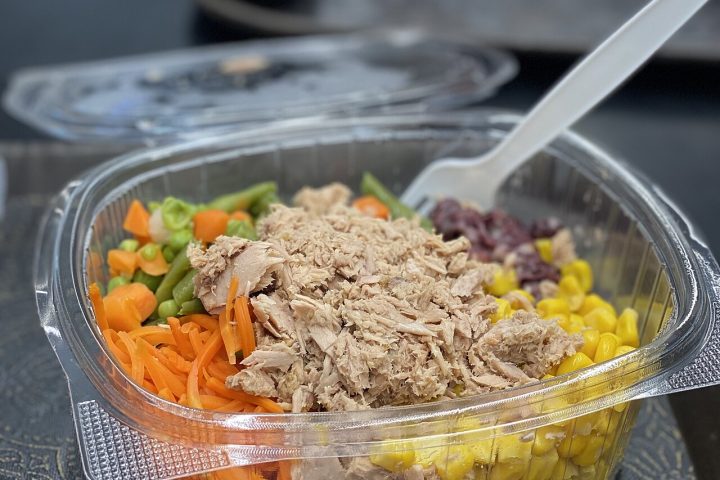 Tuna Avocado Salad: A Creamy, No-Mayo Protein Lunch
