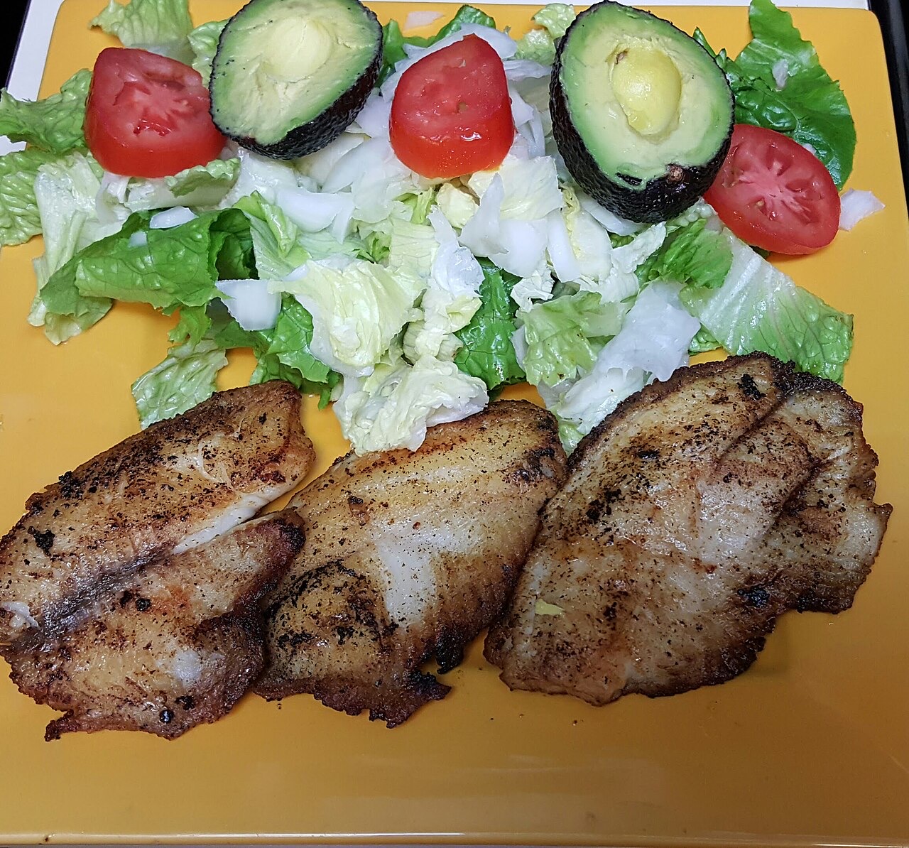 Tuna Avocado Salad: A Creamy, No-Mayo Protein Lunch