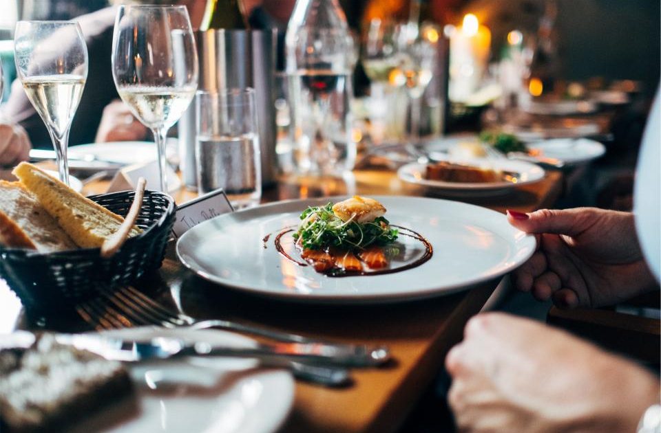 Intuitive Eating 101: Moving Beyond Calorie Counting